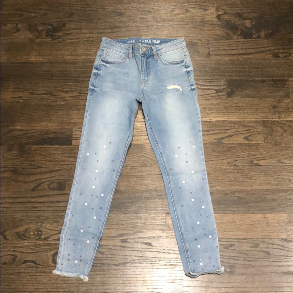 MI RISE SKINNY WITH PEARL EMBELLISHMENT